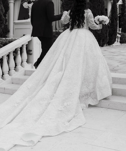 230: Wedding Dress (18)
