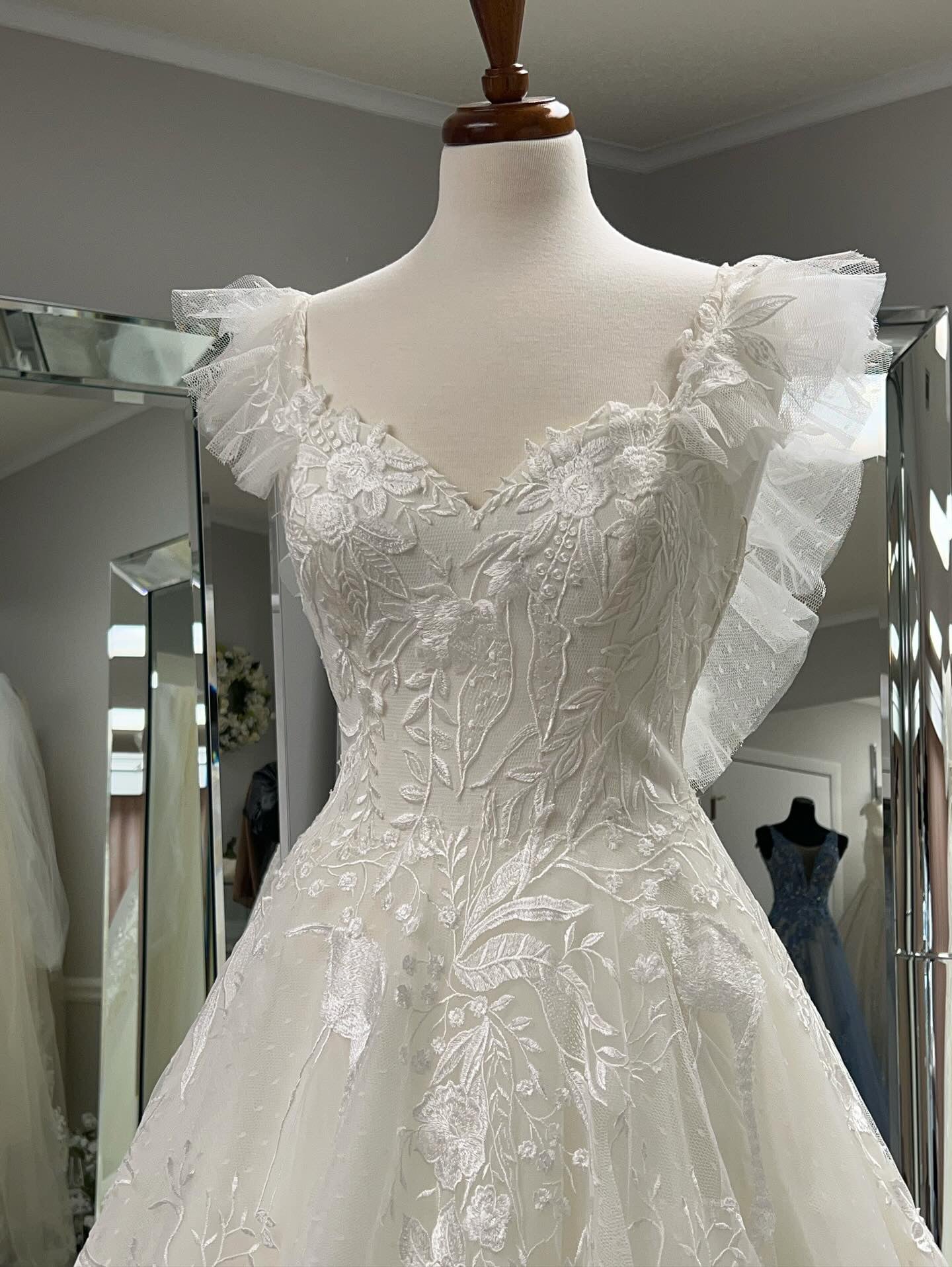 59: Wedding Dress (10)