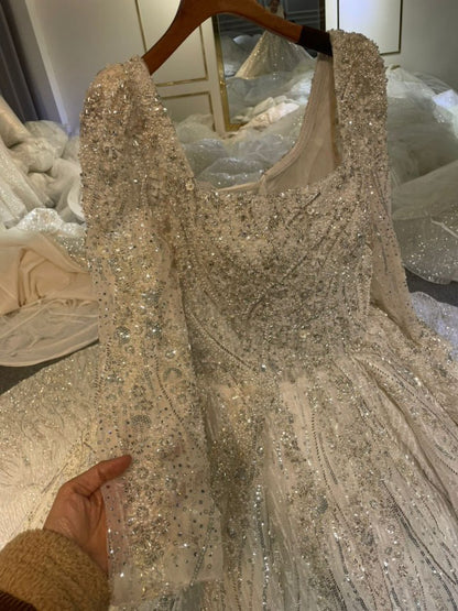 132: Wedding Dress (s-m)