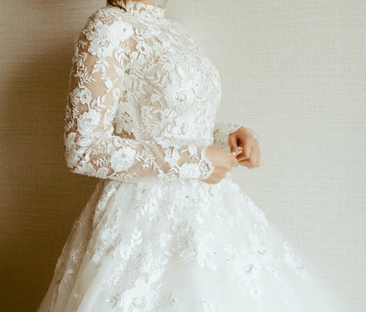 119: Wedding Dress (6-10)