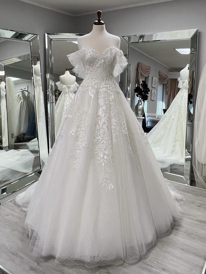 59: Wedding Dress (10)