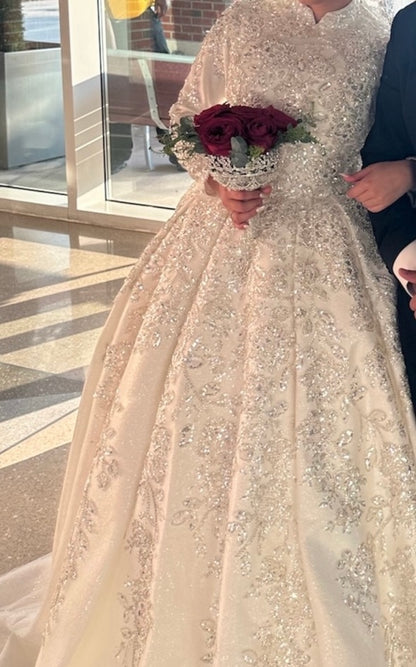 240: Wedding Dress (4)