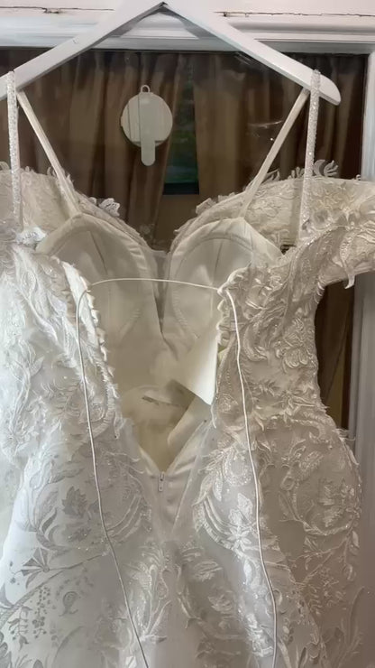 276: Wedding Dress (14)