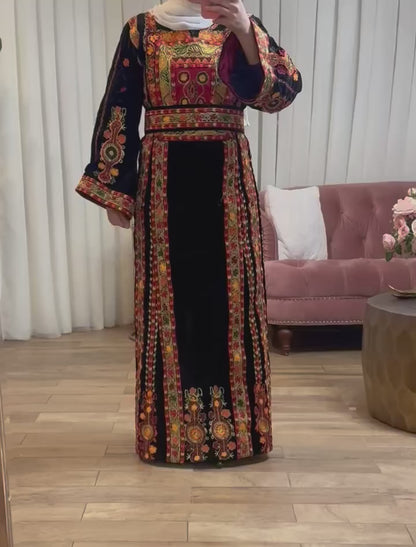 269: Traditional Dress (malaka) (8-10)